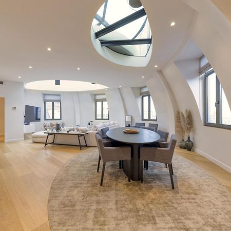 Triplex Penthouse In The City Center Brussels Exterior photo
